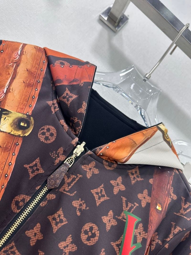 Louis Vuitton Long Suits